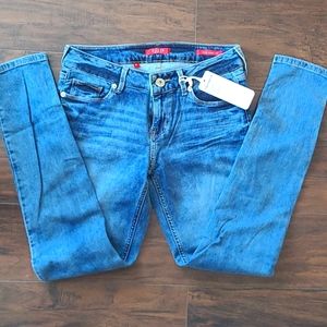 Skinny, stretchy jeans